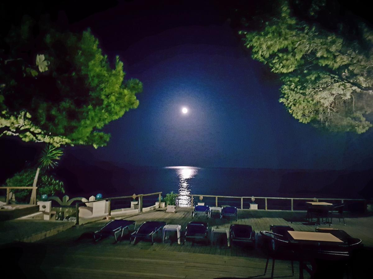 Silis Houses On The Beach Αρτέμιδα Εξωτερικό φωτογραφία
